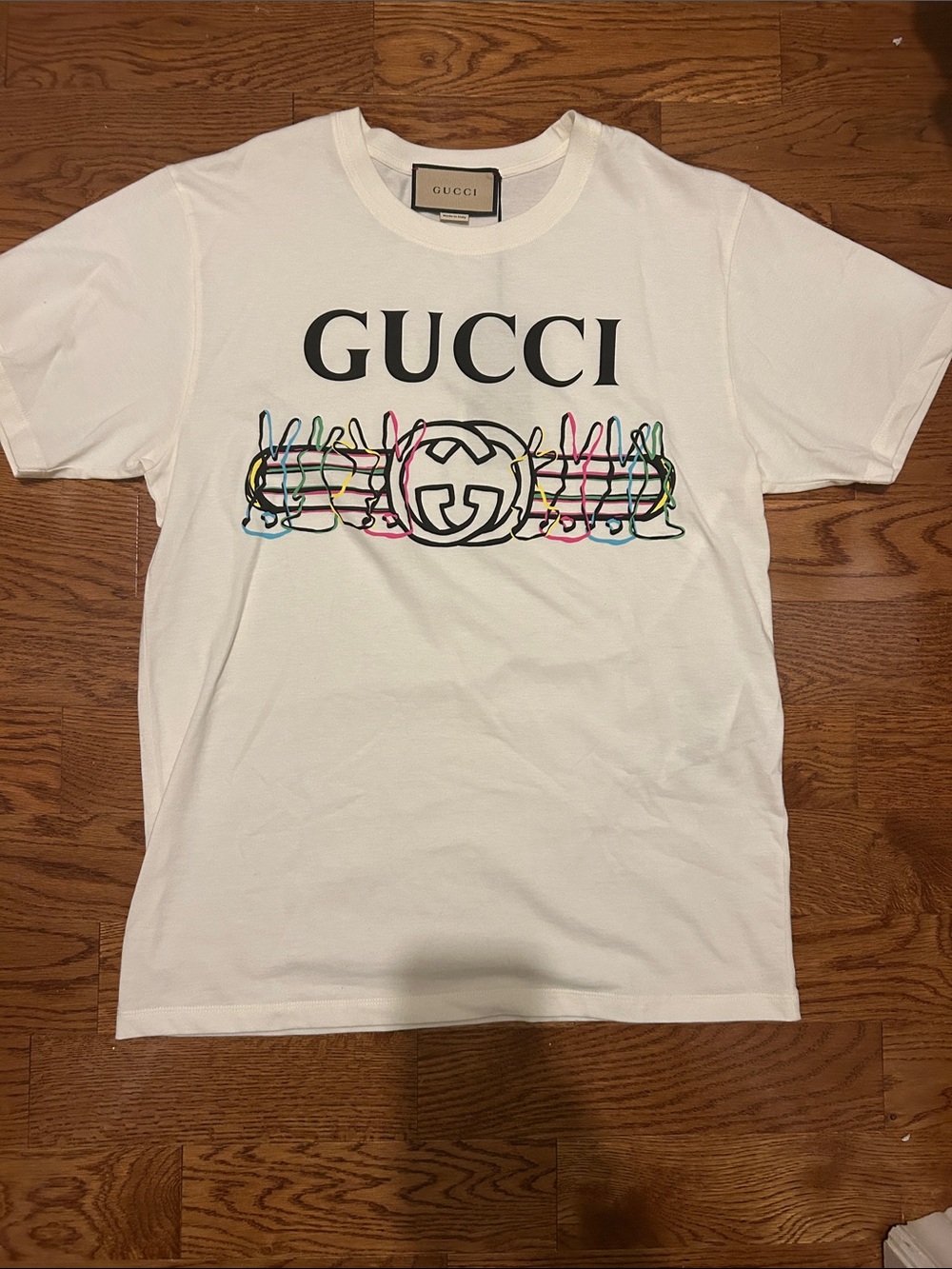 Gucci White Short-Sleeve Logo Tee with Multicolor Graphic woman’s